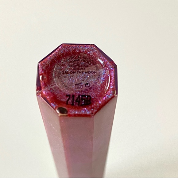 New Fenty Gal On The Moon Cosmic Gloss - Picture 5 of 6